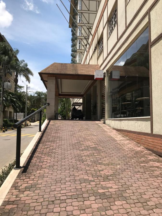 Tugurio Serrano Petropolis  Exterior photo